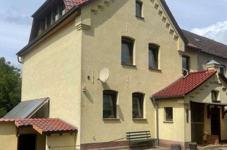 Großes REH auf großem Grundstück; bezugsfrei mit Glasfaseranschluss in traumhaft ruhiger Lage