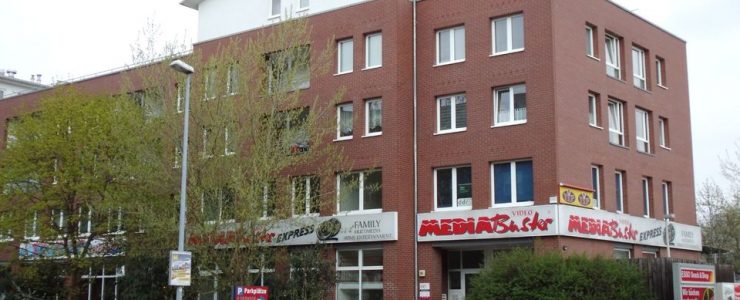 ***Großes LADENLOKAL in Magdeburg Stadtfeld West zu vermieten incl.11 PKW Stellp.***